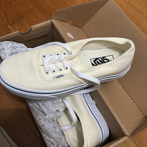 Vans Authentic - Picture 2 of 3